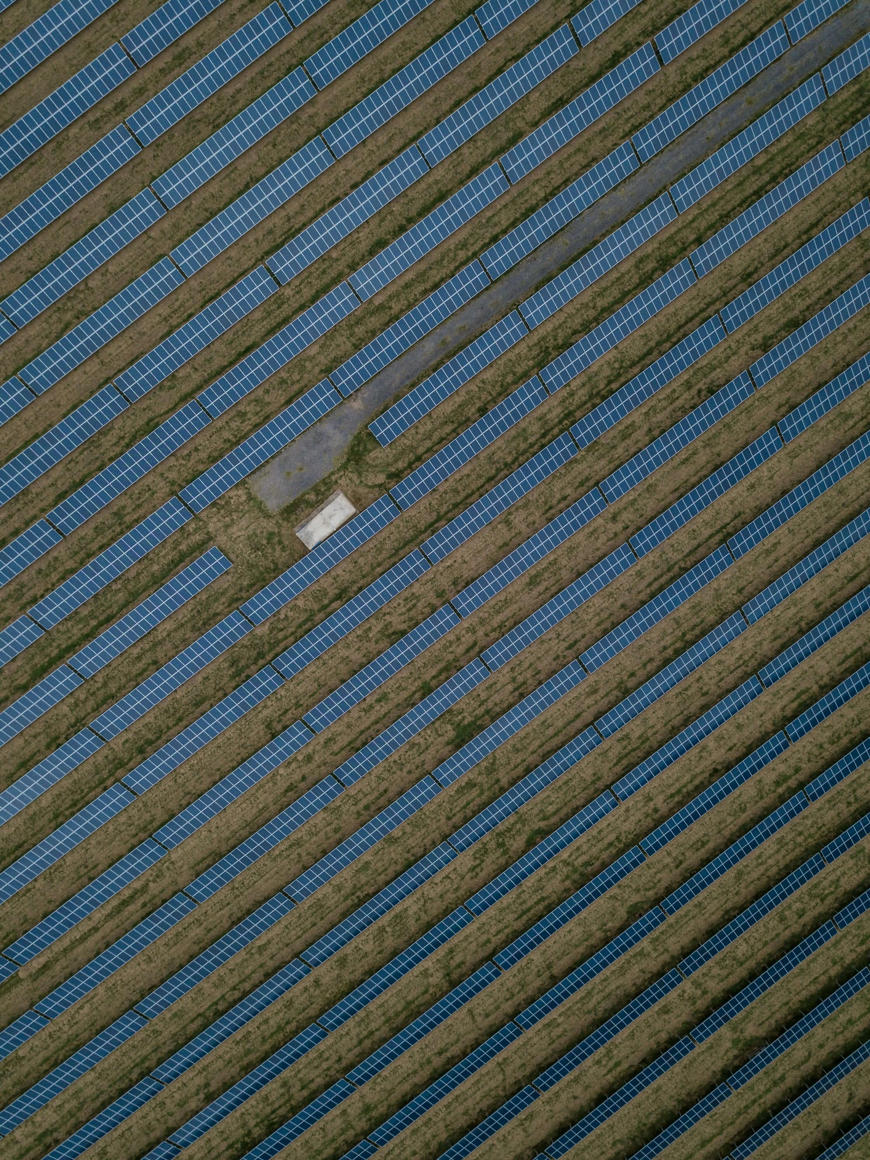 Inspección técnica con dron de instalación industrial